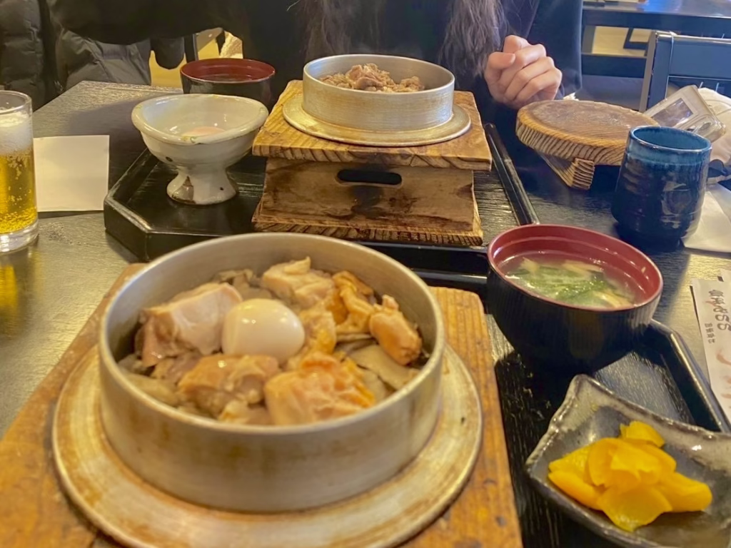 いいやま亭 釜飯
